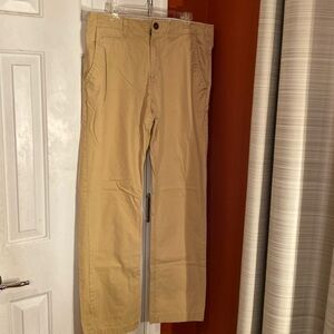 Men’s American Eagle Khakis